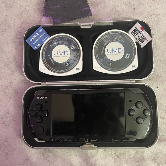PSP 3001 - With 3k+ games from different eras of consoles and emulators